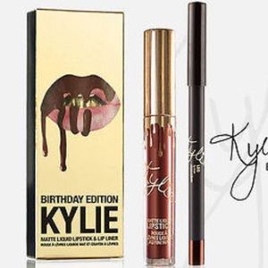 Leo Kylie Lip Kit