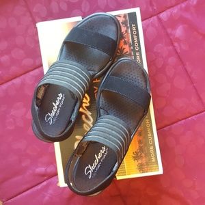Skechers memory foam Rumblers