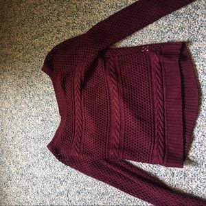 Knit maroon sweater