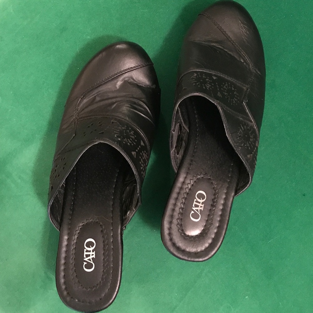 Black mules