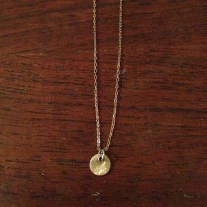 Delicate minimalist gold necklace