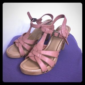 Brand New BASS Summer Heels