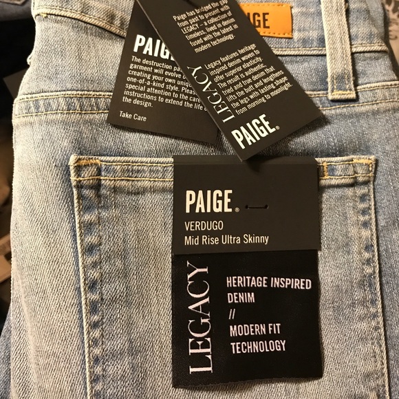 PAIGE Destructed Jean - Picture 7 of 8