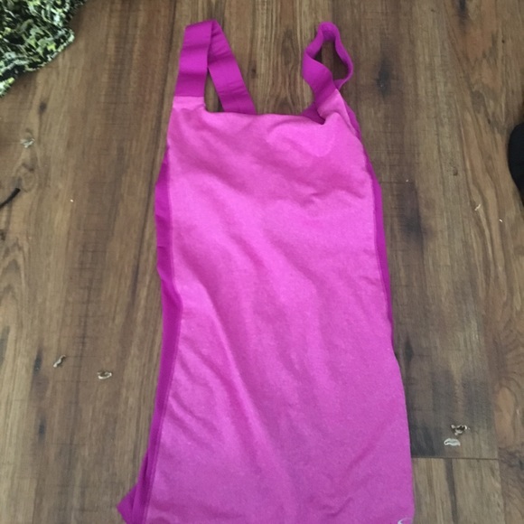 Workout Clothes - Picture 7 of 7