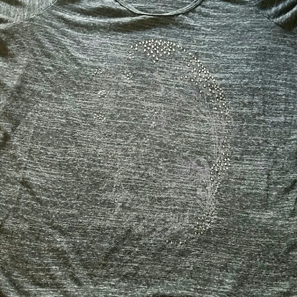 Maurices shirt
