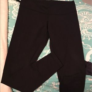 Lululemon Wunder Under pant size 10- black