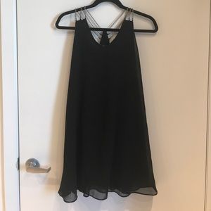 🚫SOLD🚫 Cute Chain Black Dress