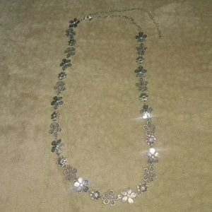 35' Premier Designs Matte Daisy Necklace