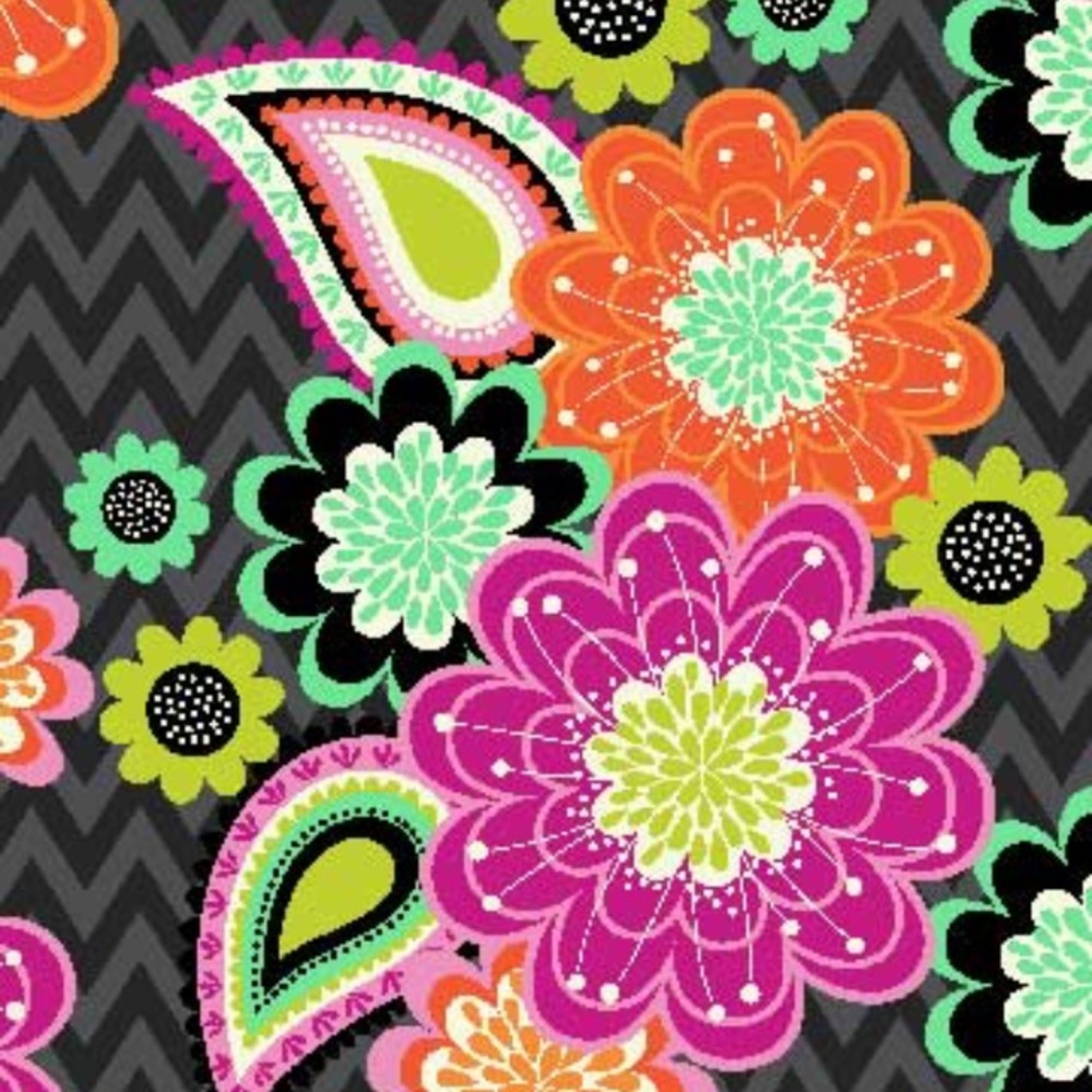 Meet your Posher, Julia