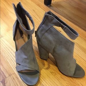 Taupe Bootie perfect for summer.