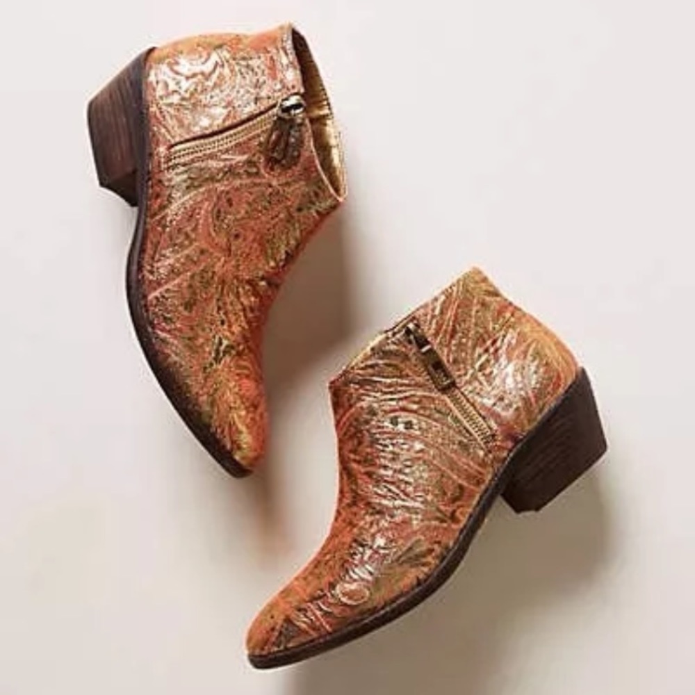 Anthropologie Festival Flat Bootie Orange Gold 6.5