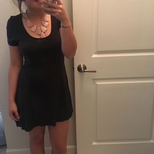 Suede-like body con dress