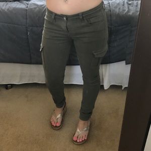 Army green skinny stretch cargo pants