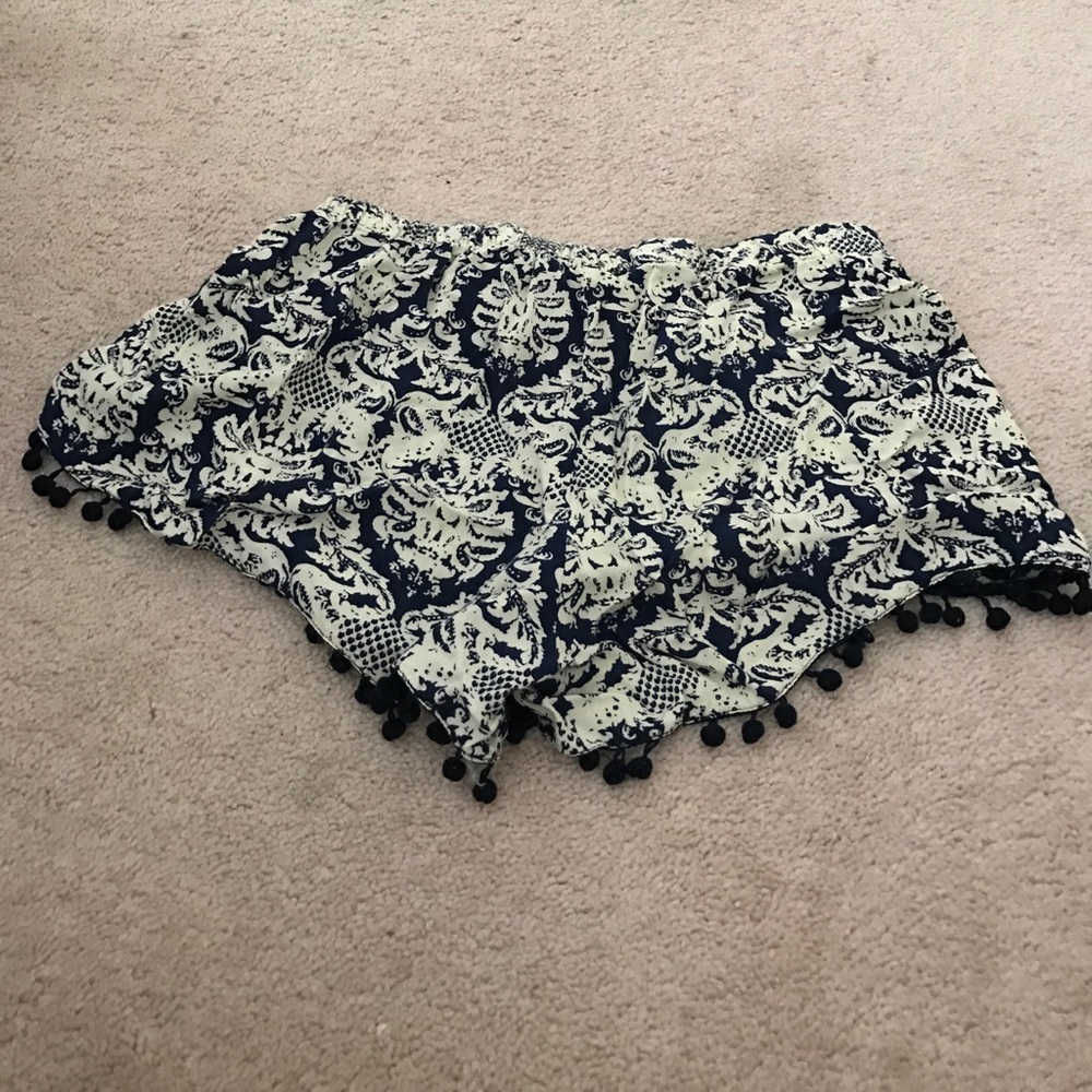 Shorts - Picture 2 of 2