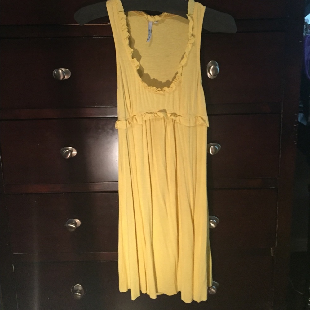 Cute yellow dress