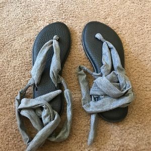 Sanuk sandals 8