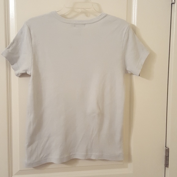 DKNY tshirt - Picture 3 of 3