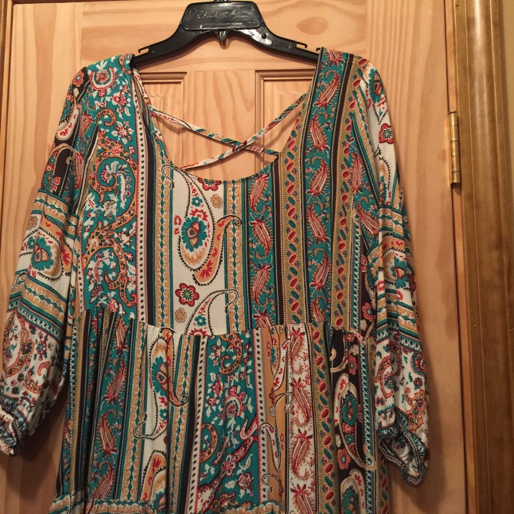 NWOT patterned dress!!