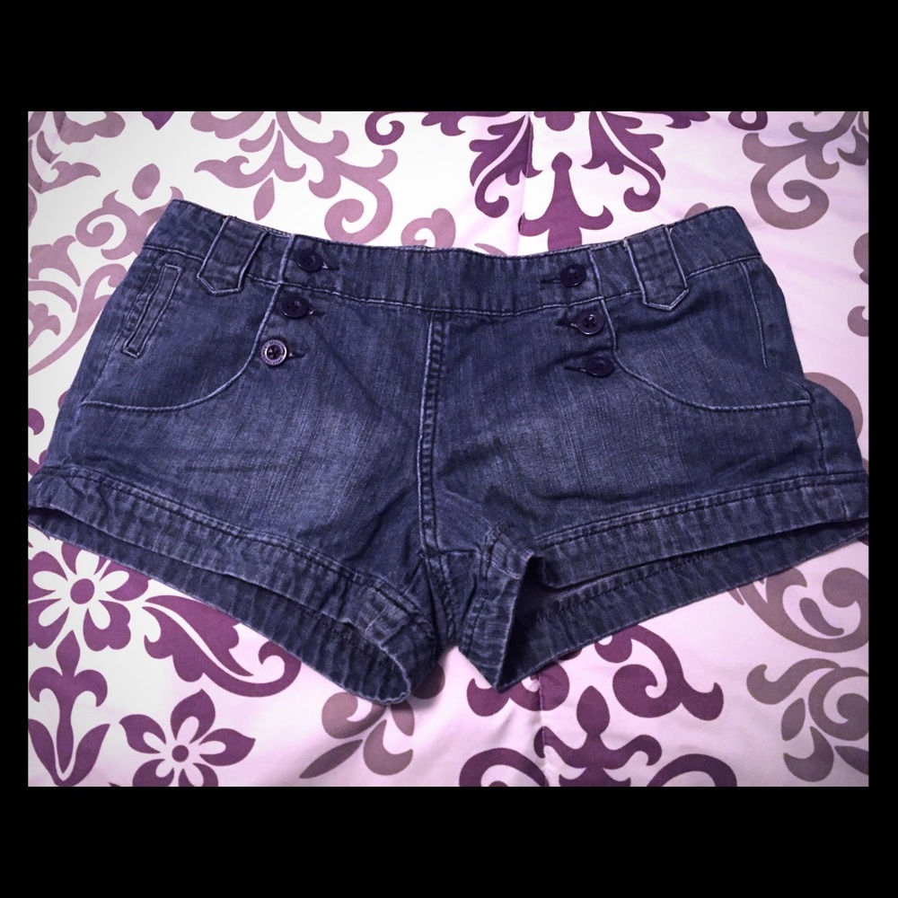 AE Shorts