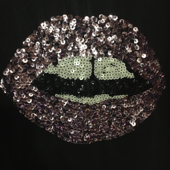 Express Tee - Picture 3 of 3