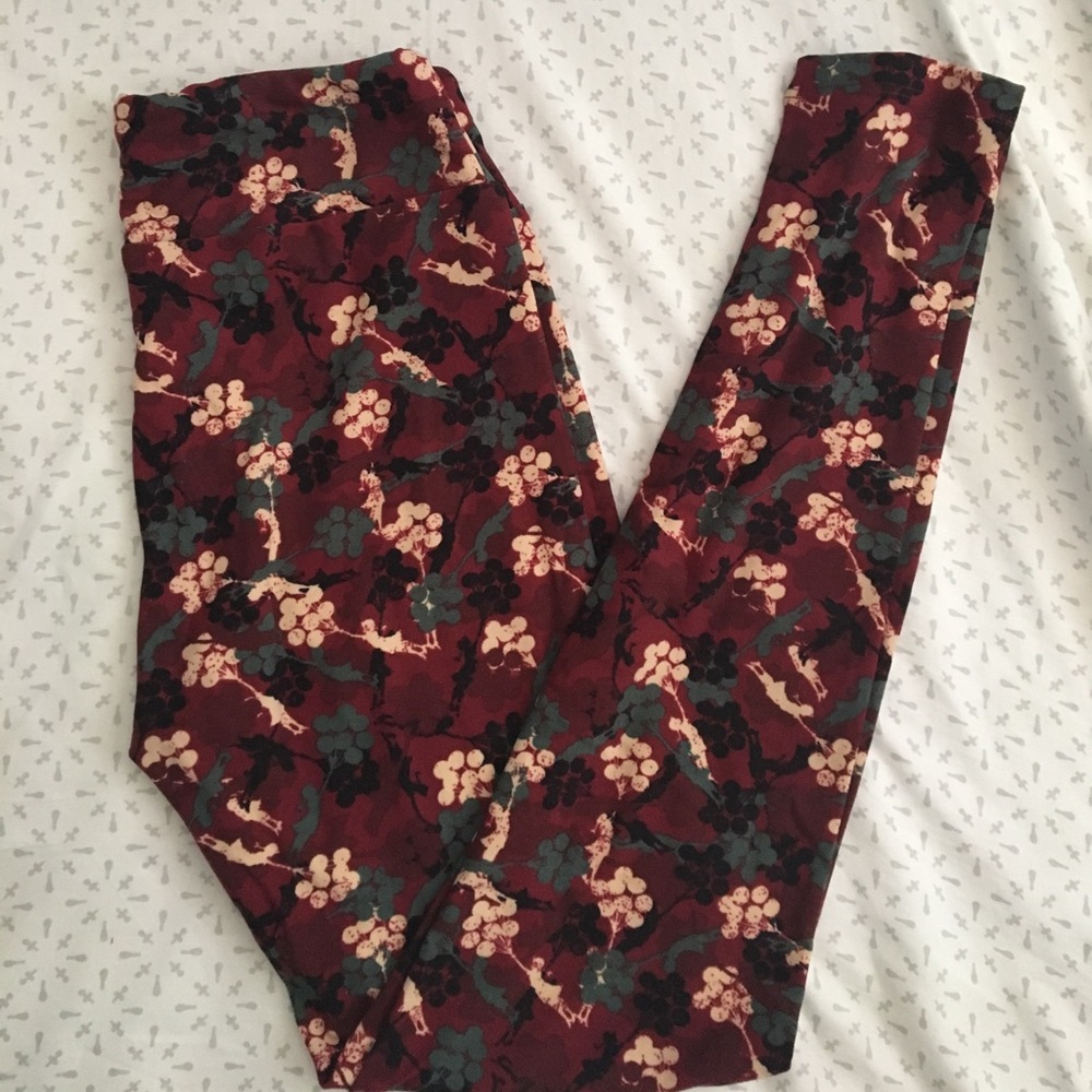 Lularoe OS Leggings kids holding balloons NWT