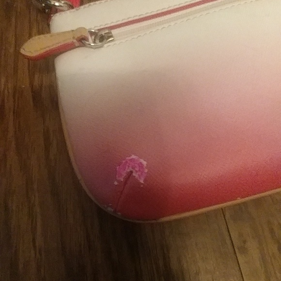 👛Pink ✳COACH✳ wristlet 👛 - Picture 7 of 7