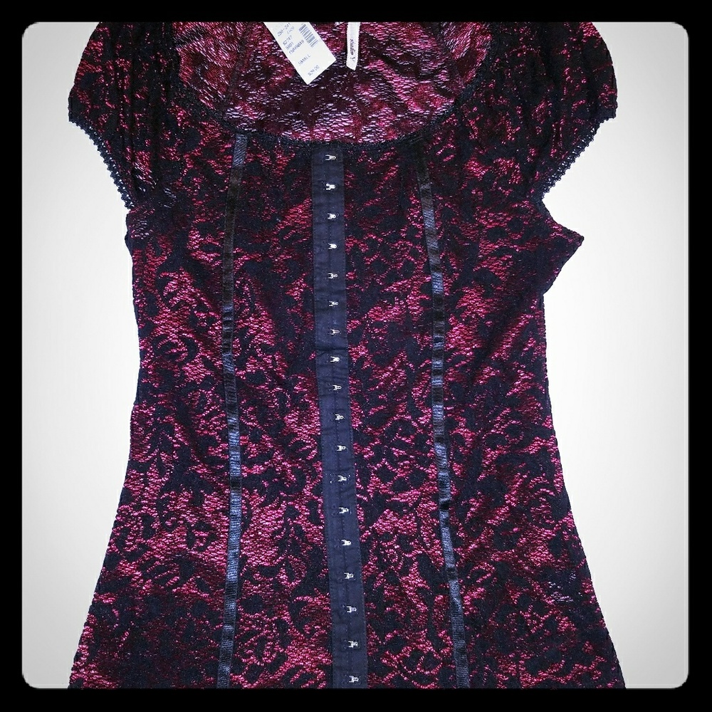 Brand new coarset like top nwt