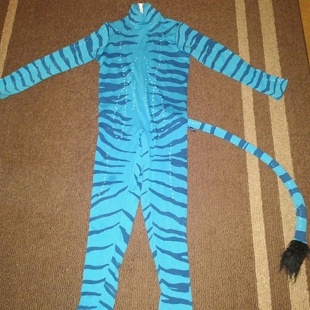Avatar costume size s