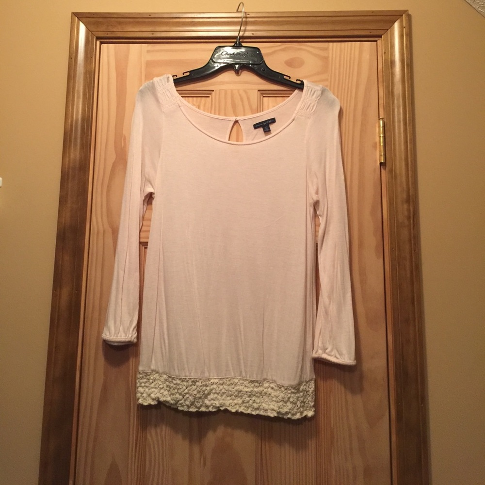 EUC American Eagle Top Med.