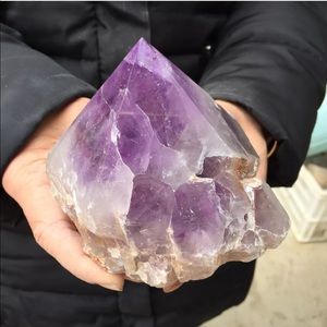 Amethyst point crystal