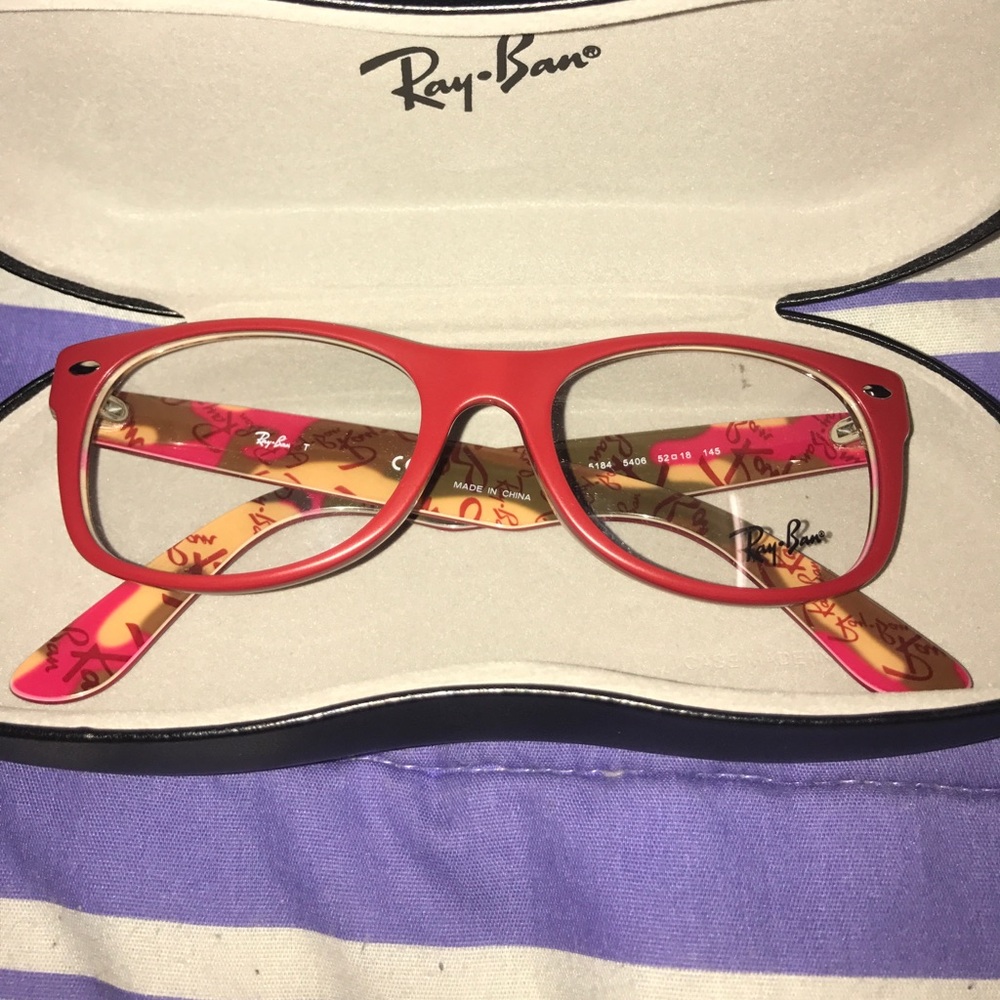 Ray-Ban Glasses !!