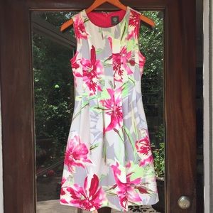 Vince Camito summer floral dress