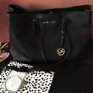 Michael Kors tote