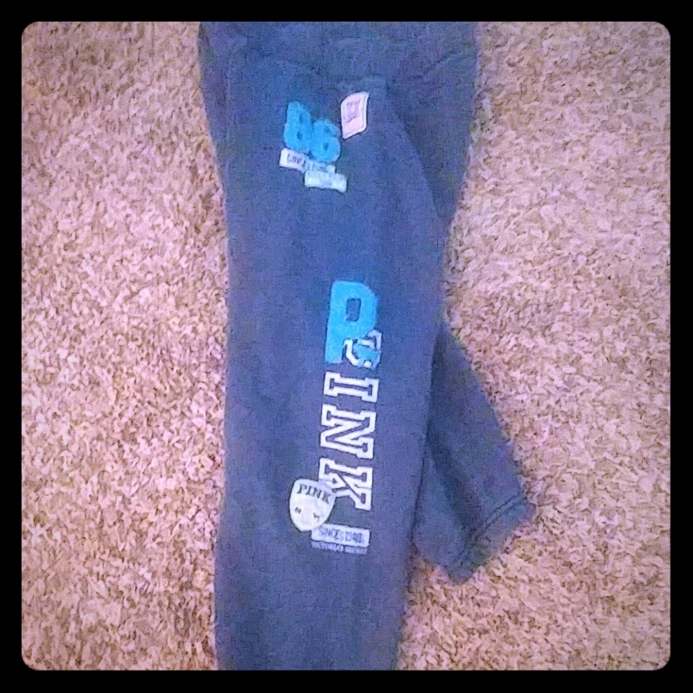 VS Pink cropped sweats