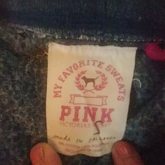 VS Pink cropped sweats - Picture 3 of 5