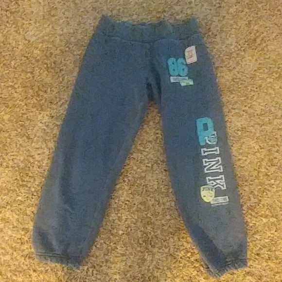 VS Pink cropped sweats - Picture 5 of 5