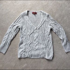 Chunky beige knit v-neck sweater