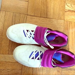 Kyrie 2s Size 12
