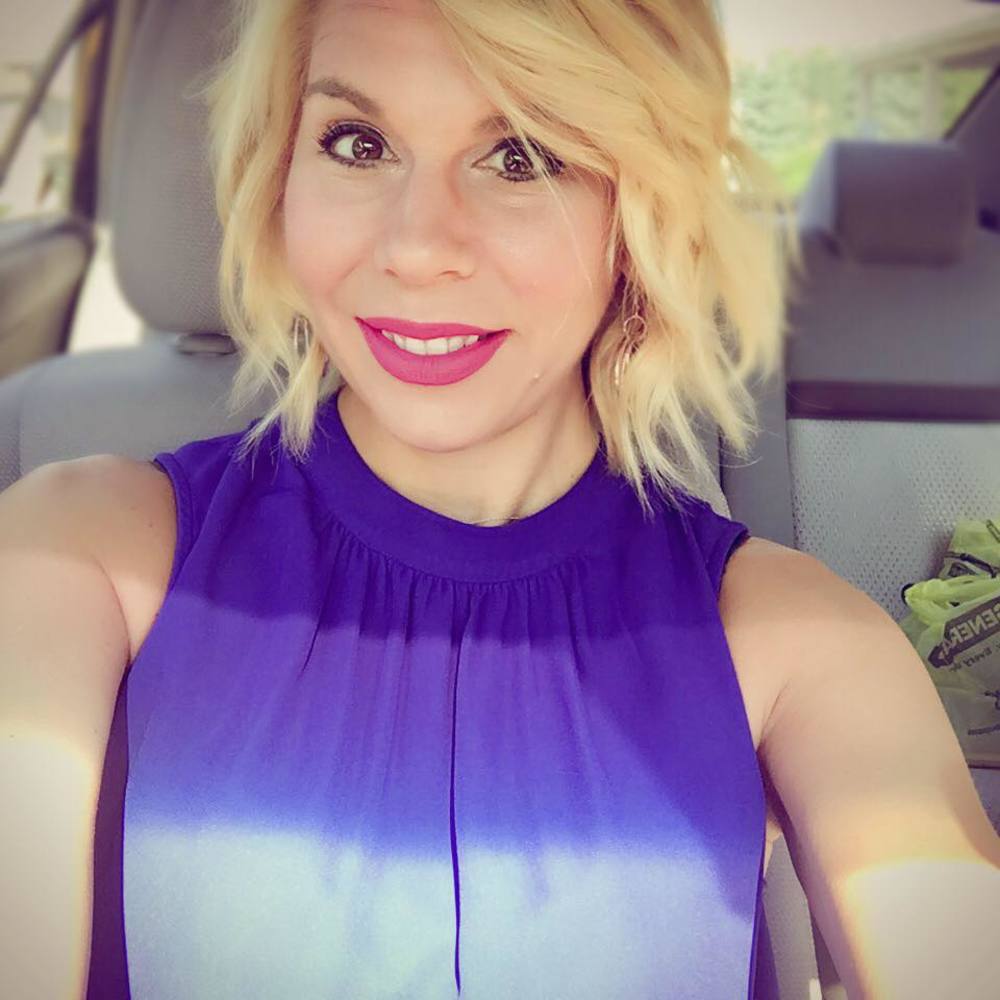 Meet your Posher, Jenn