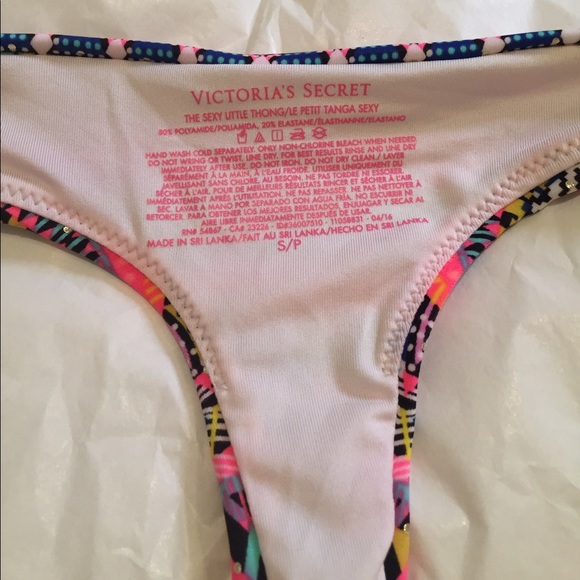 Three Cute Victoria Secret Bikinis. - Picture 4 of 5