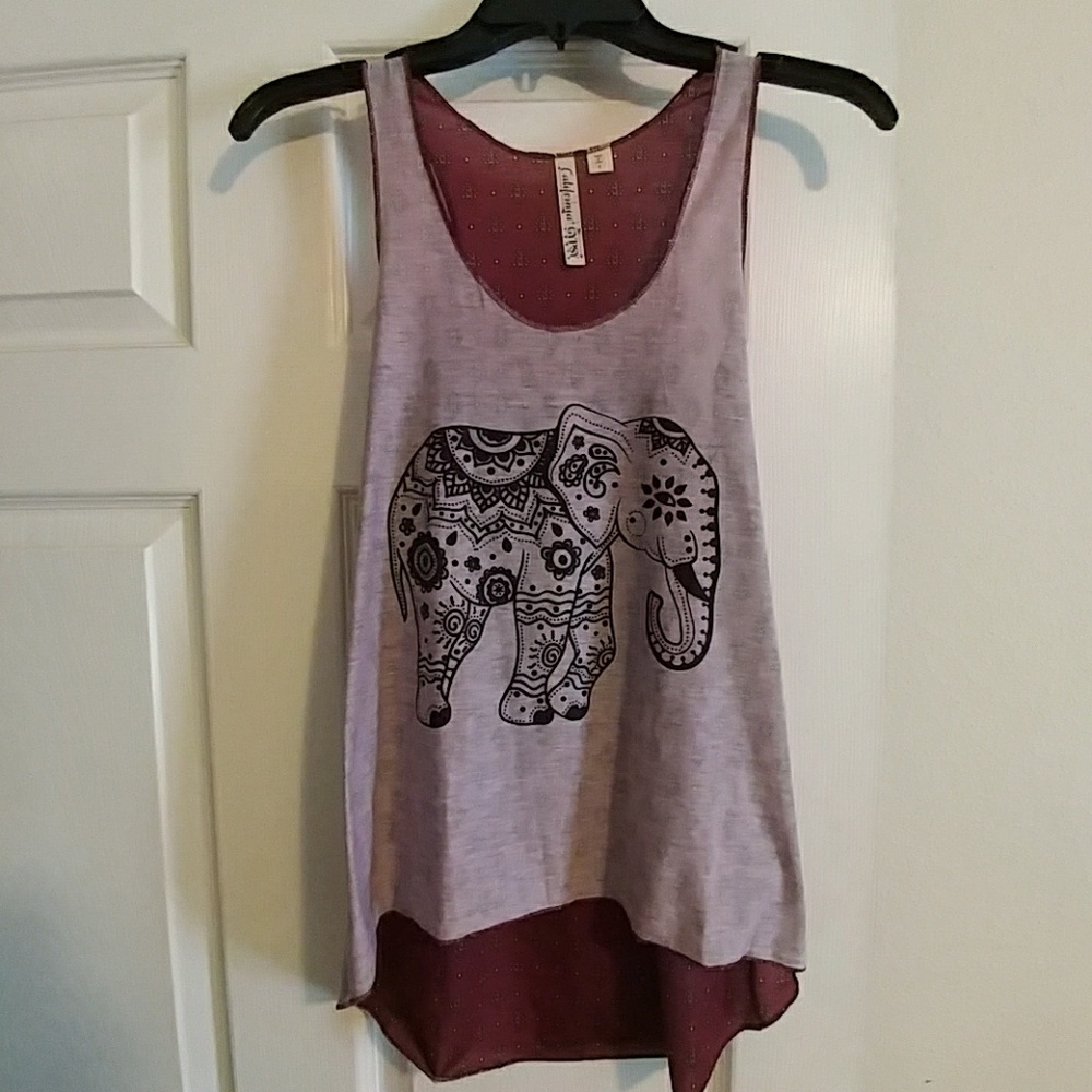 Sleeveless shirt