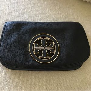 Tory Burch Amanda crossbody clutch