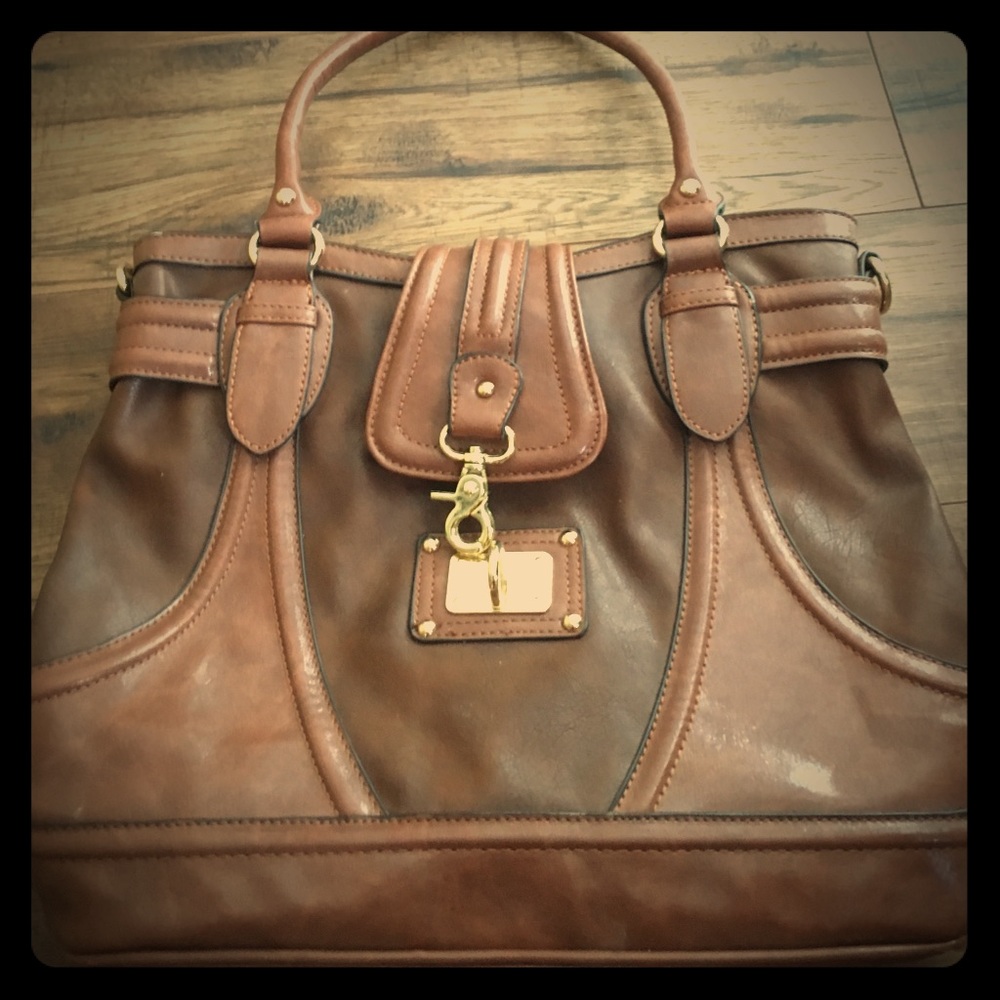Brown purse from Charming Charlie's