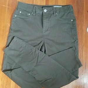 Olive green high waisted jeggings