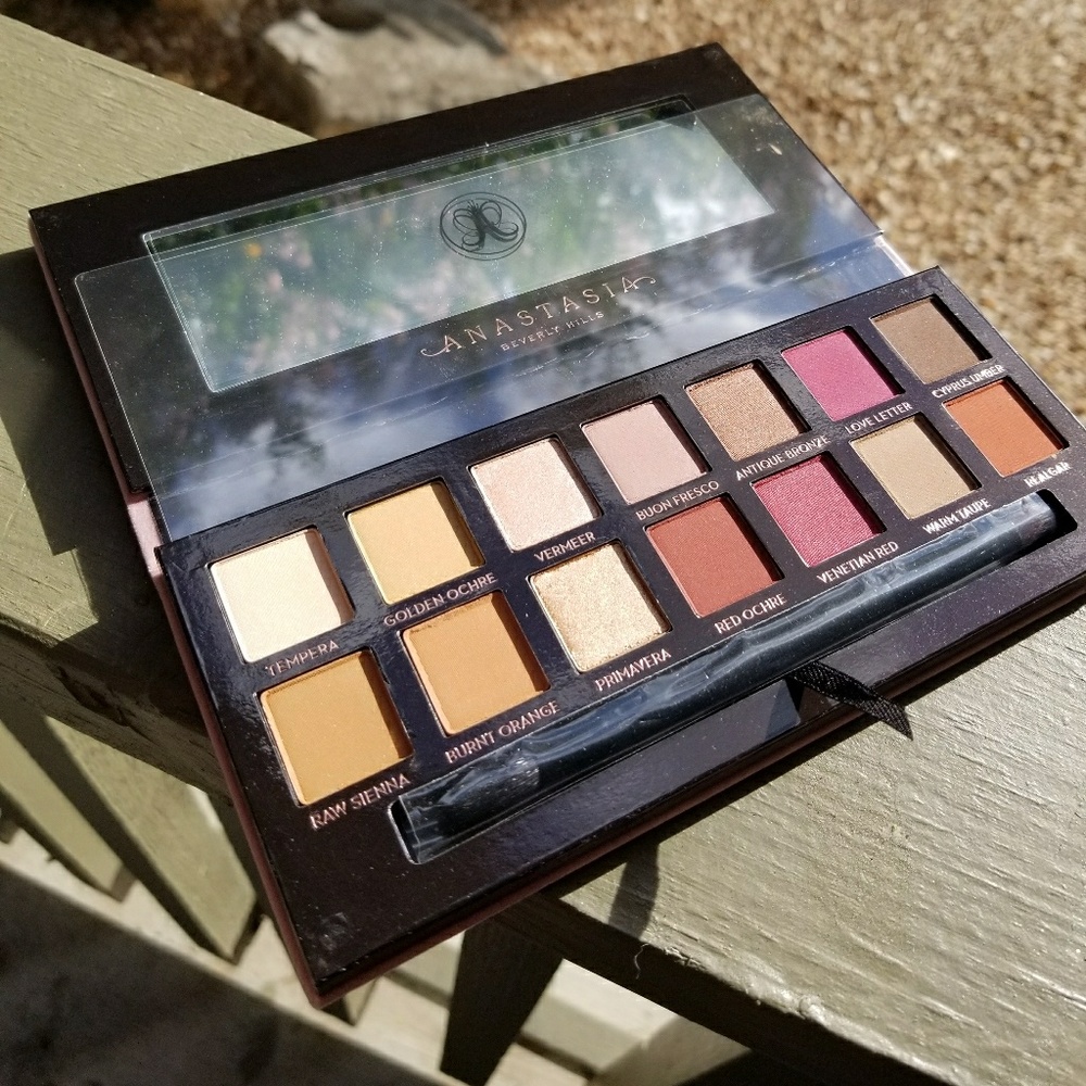 Anastasia Modern Renaissance Eyeshadow Palette