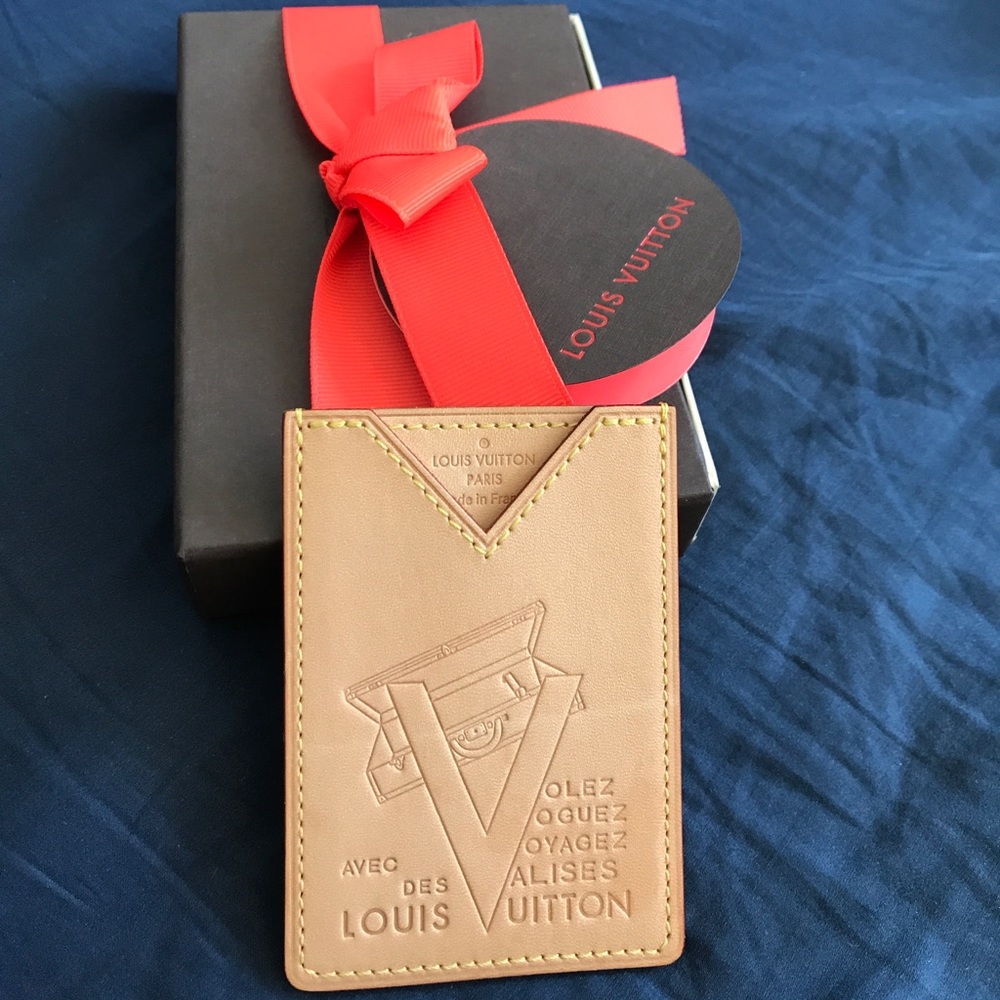 Authentic Louis Vuitton VIP Gift Wallet/Card Hold