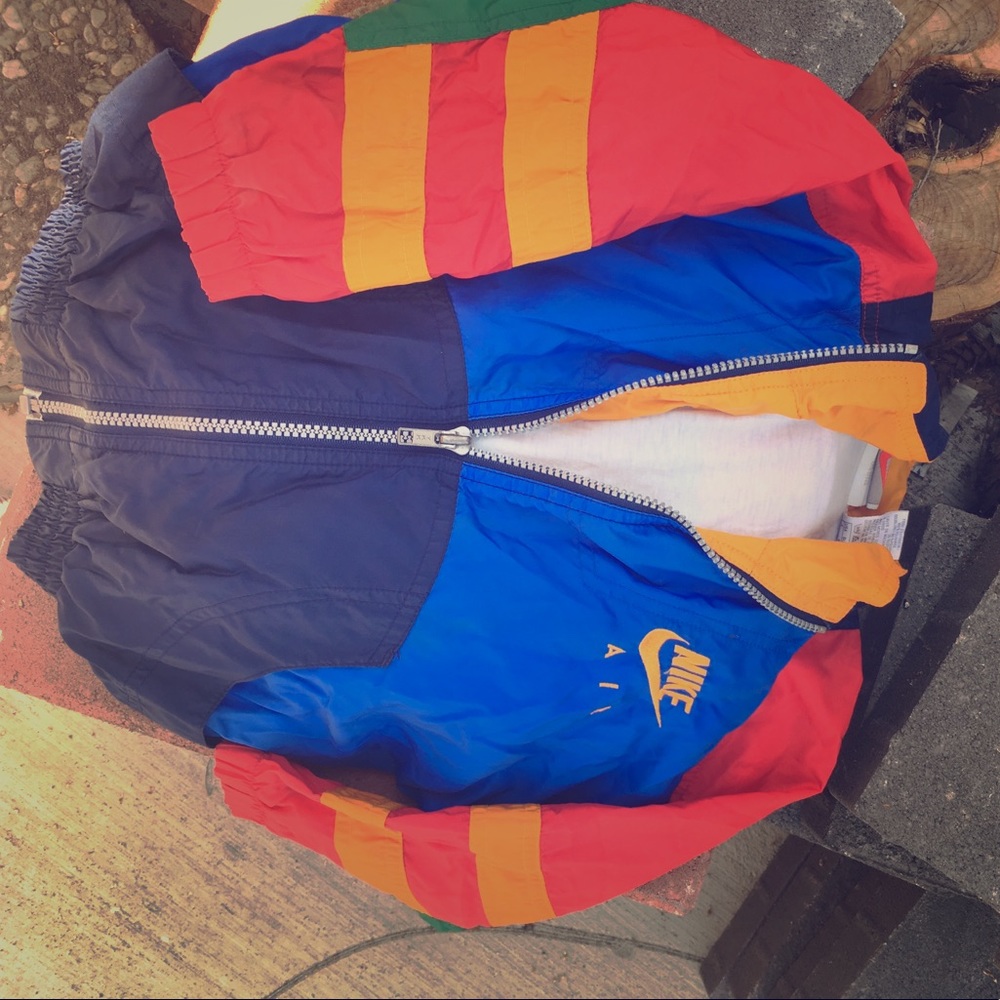 Kids colorful Vintage Nike Jacket 🌈