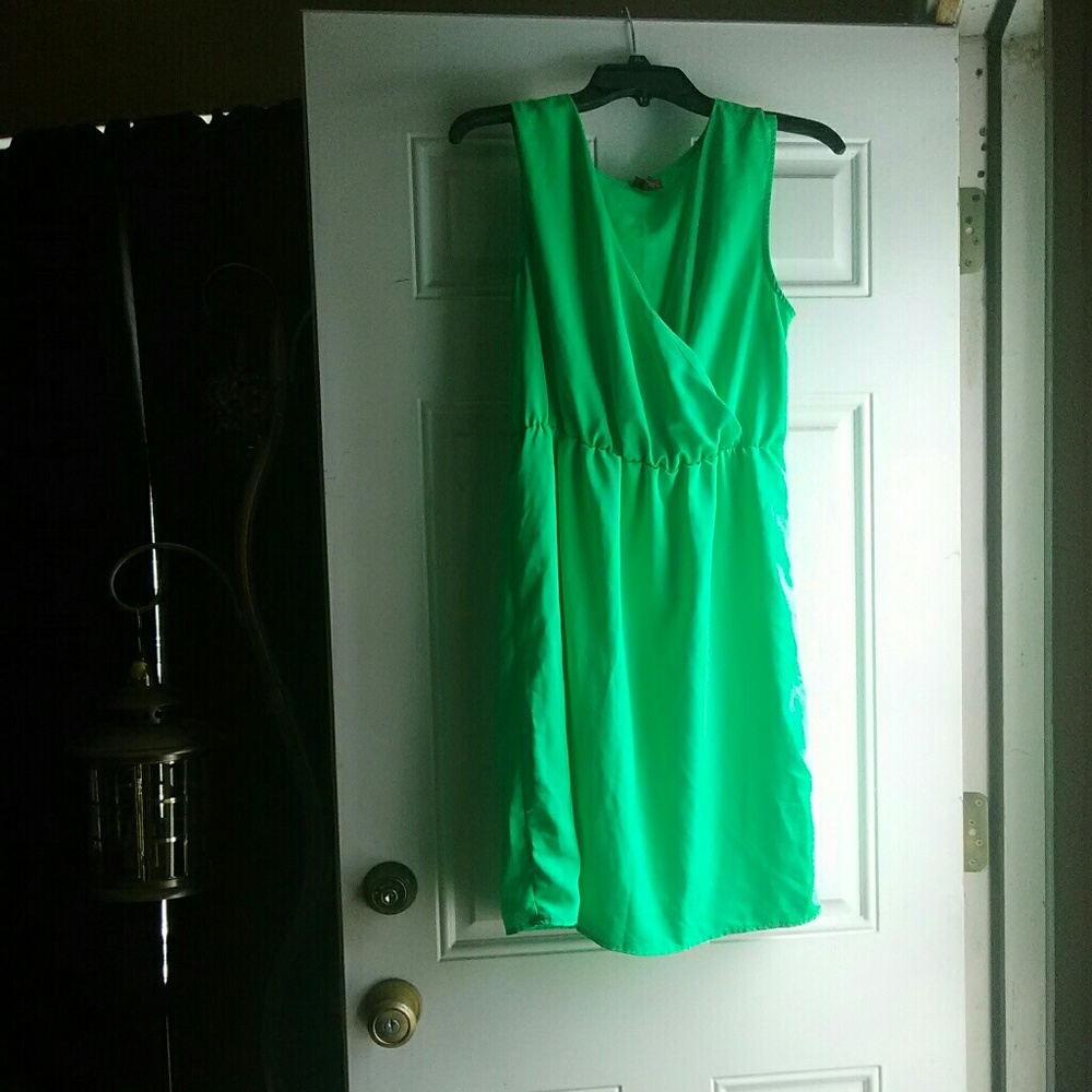 Flowy green dress