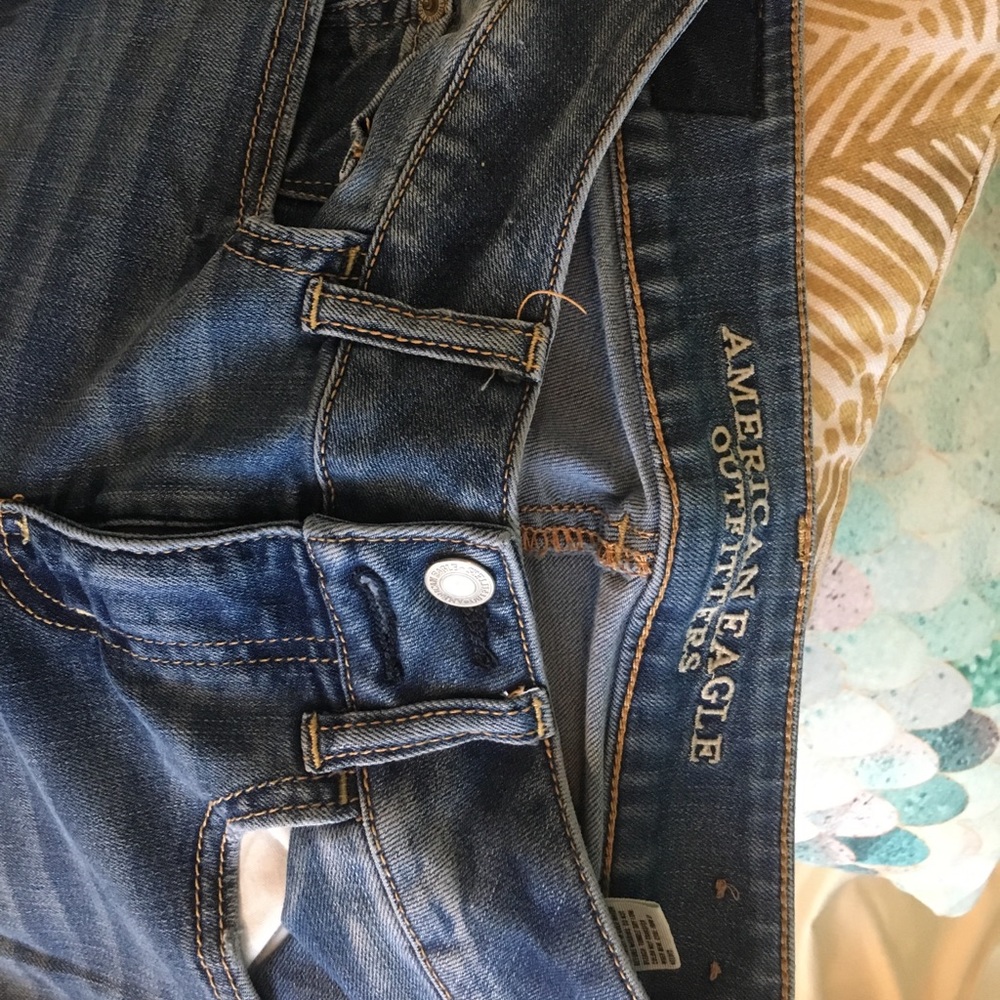 Too small - Picture 4 of 4