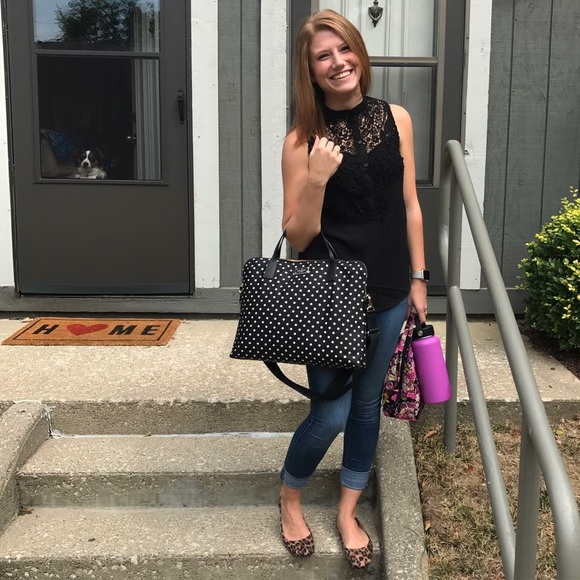 Meet your Posher, Carly - Picture 10 of 12